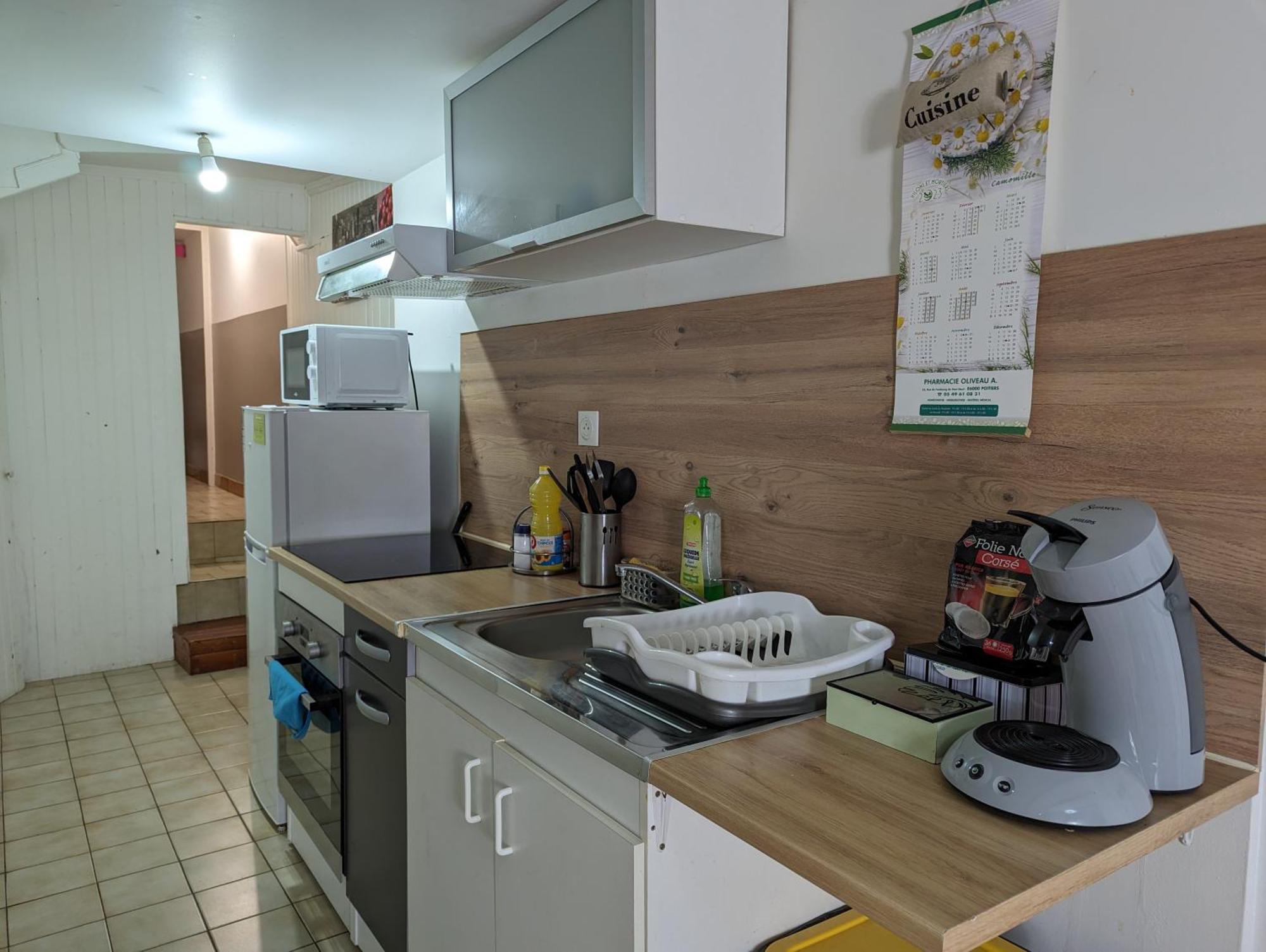 Maison Et Appartements D'Anatole France Proche Centre-Ville, Universite - Chu, Patinoire Et Futuroscope ポアティエ エクステリア 写真